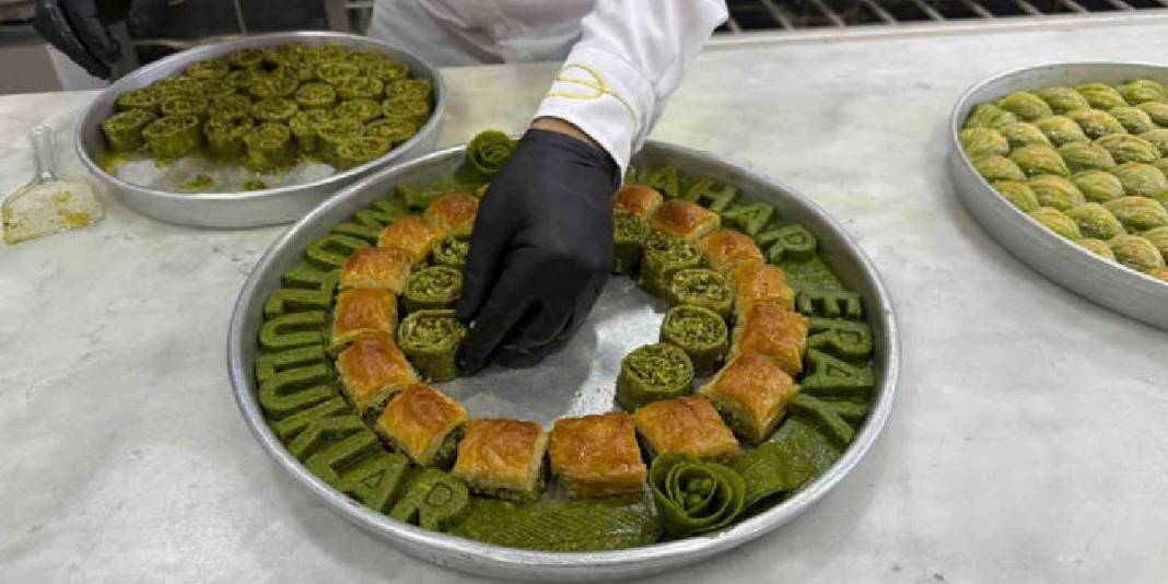 Nişan ve kız istemelerinin trendi değişti: Artık baklava tepsisi ilgi görüyor 7